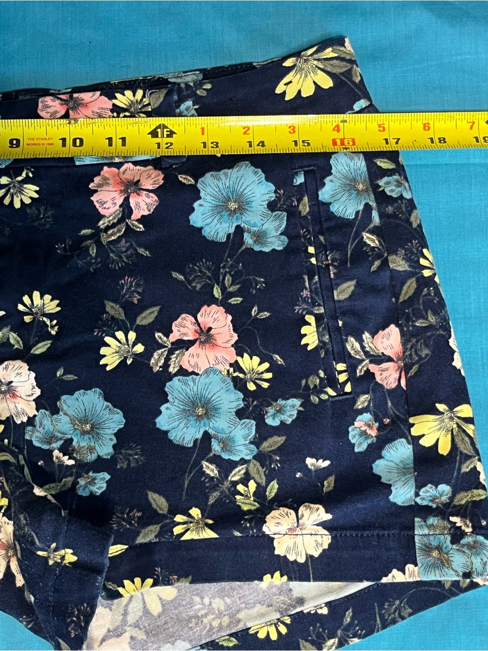 a.n.a Floral Print Shorts Navy Blue Cottagecore Garden Shorts - Picture 4 of 10